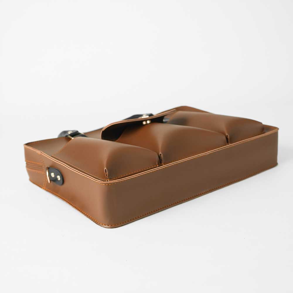 Fizzy Laptop Bag Brown