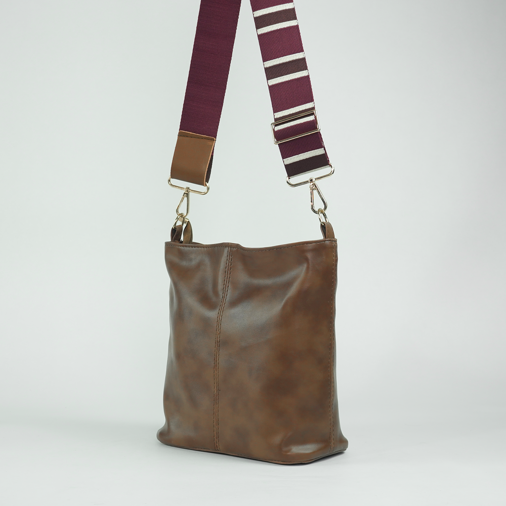 Large Capacity Tote Bag Brown