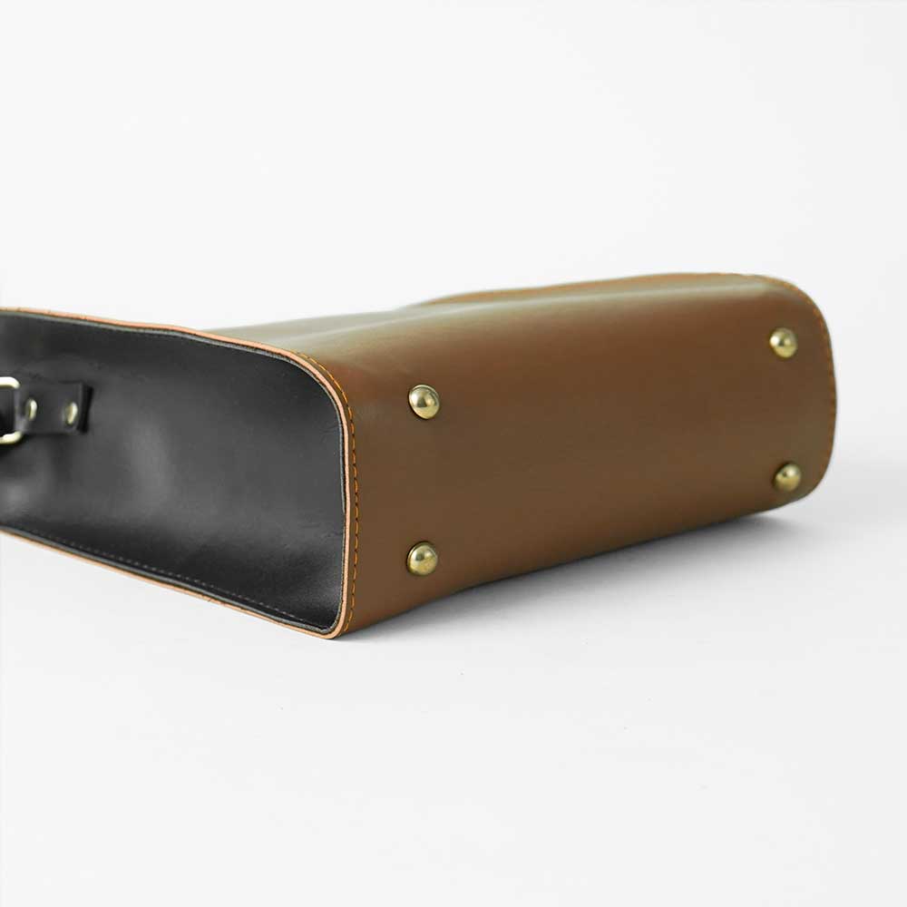 University bag Brown