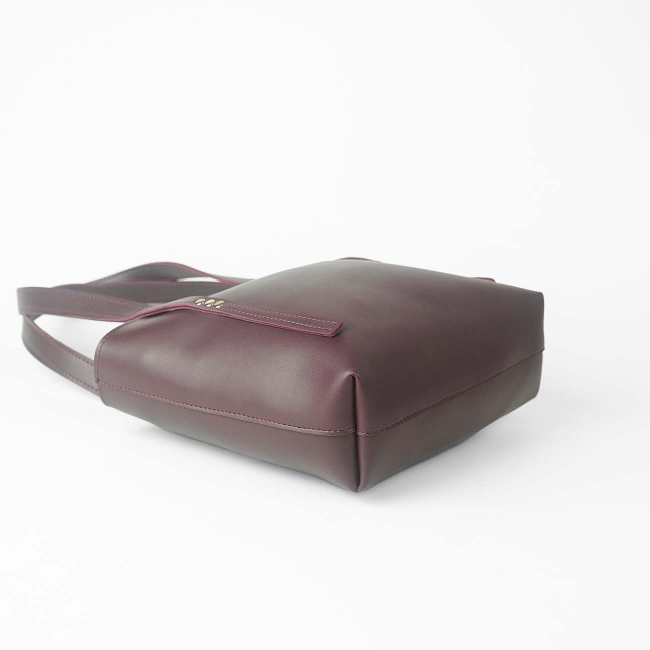 Falcon tote Bag maroon