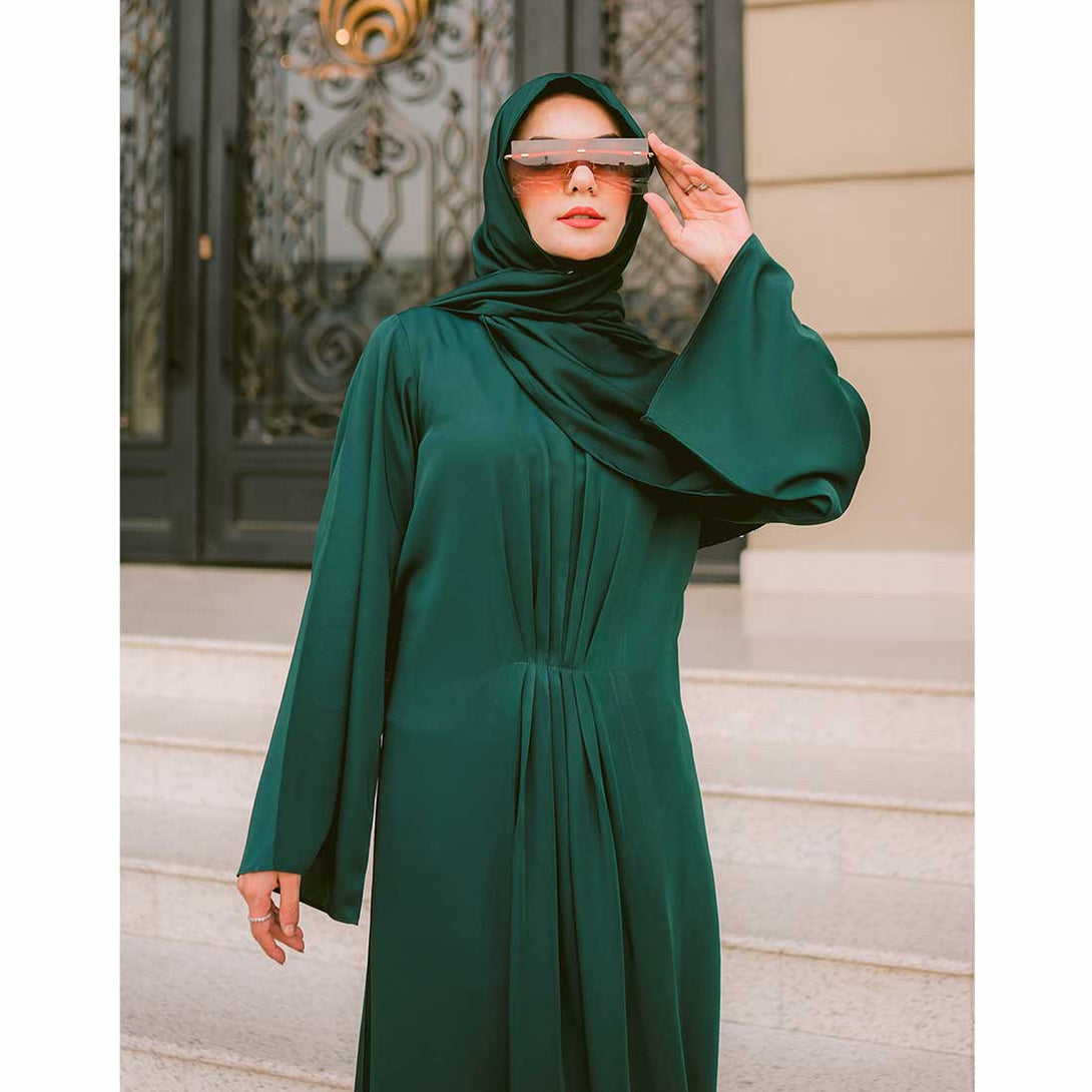 The Royal Abaya (Emerald Green) online in Pakistan - Abaya Design